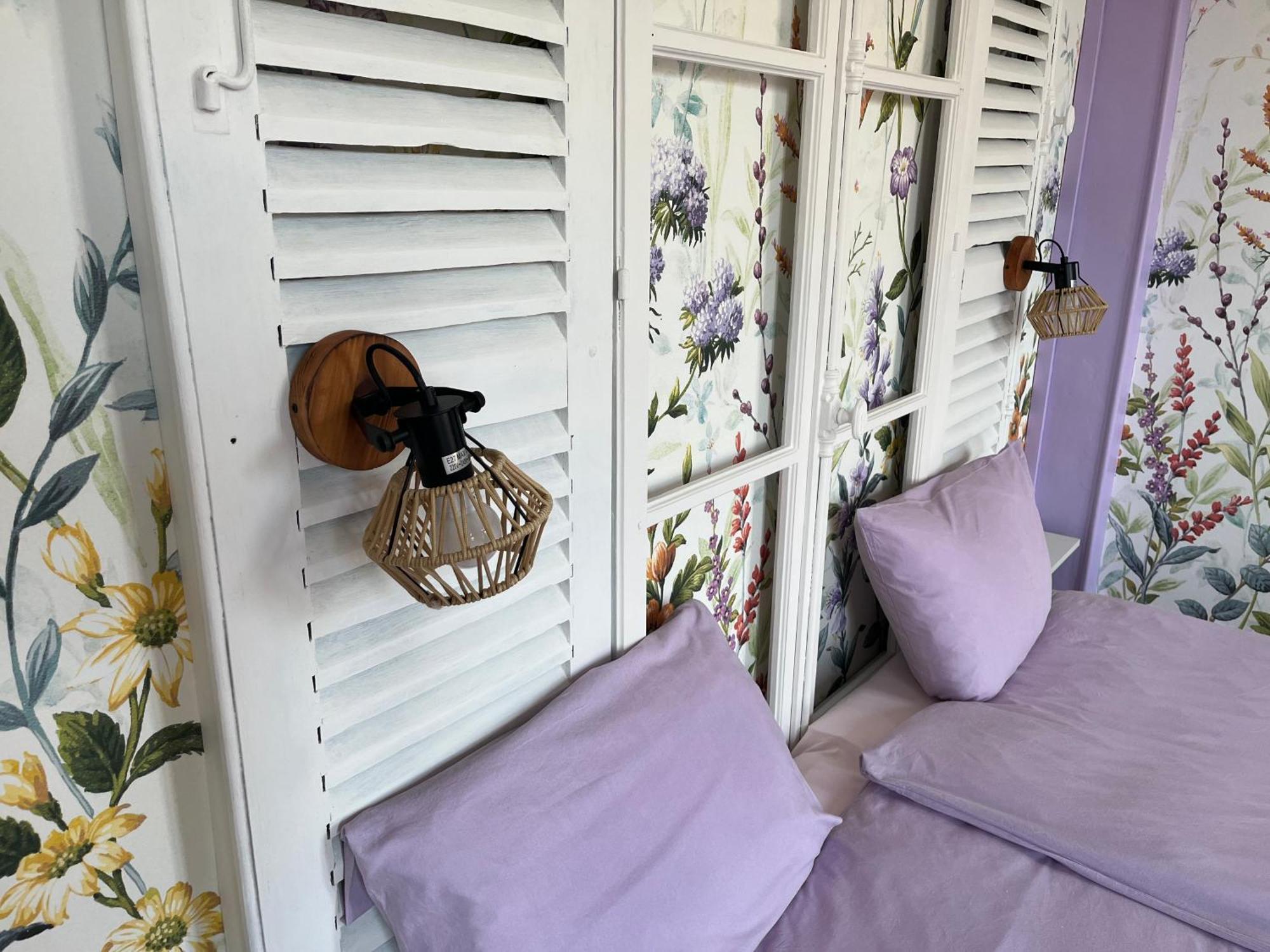 Bed and Breakfast La Demeure D'Othe Sormery Екстер'єр фото